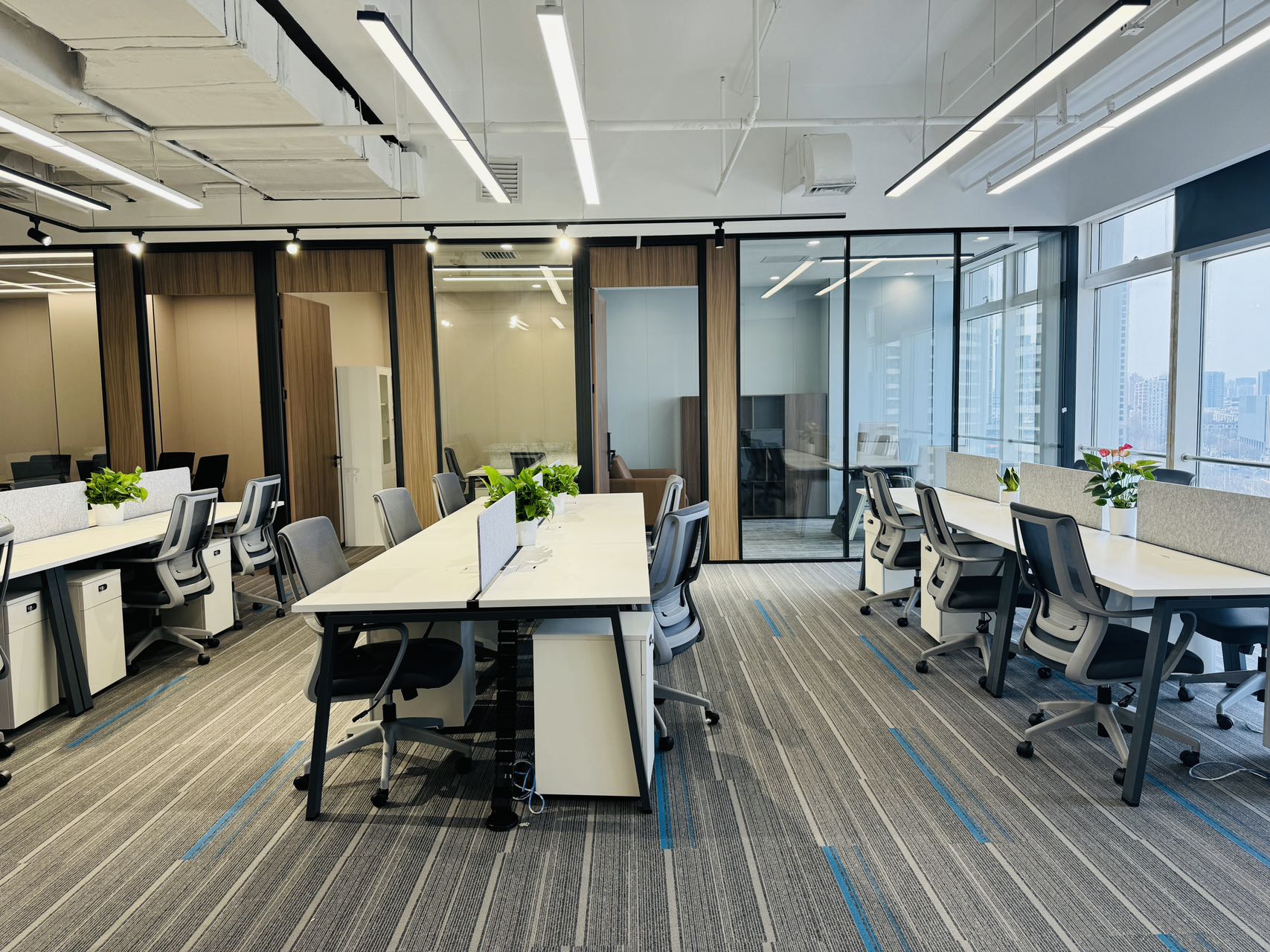 利星行大厦  400平米办公室 4.5元